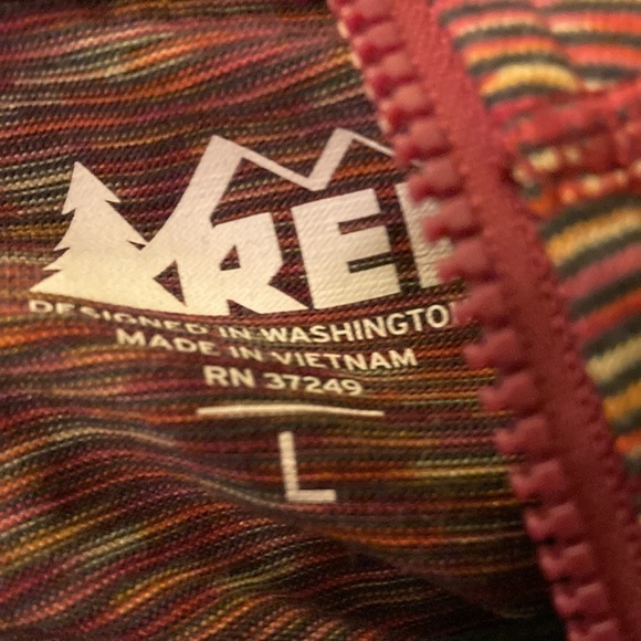 rei half zip hoodie shell layer jacket. - Picture 10 of 10